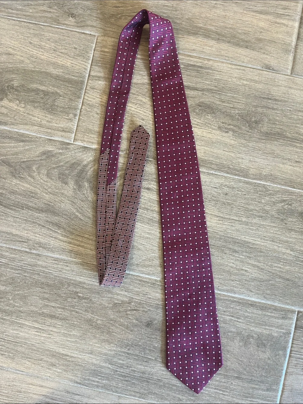 Tommy Hilfiger Maroon Geometric Silk Tie